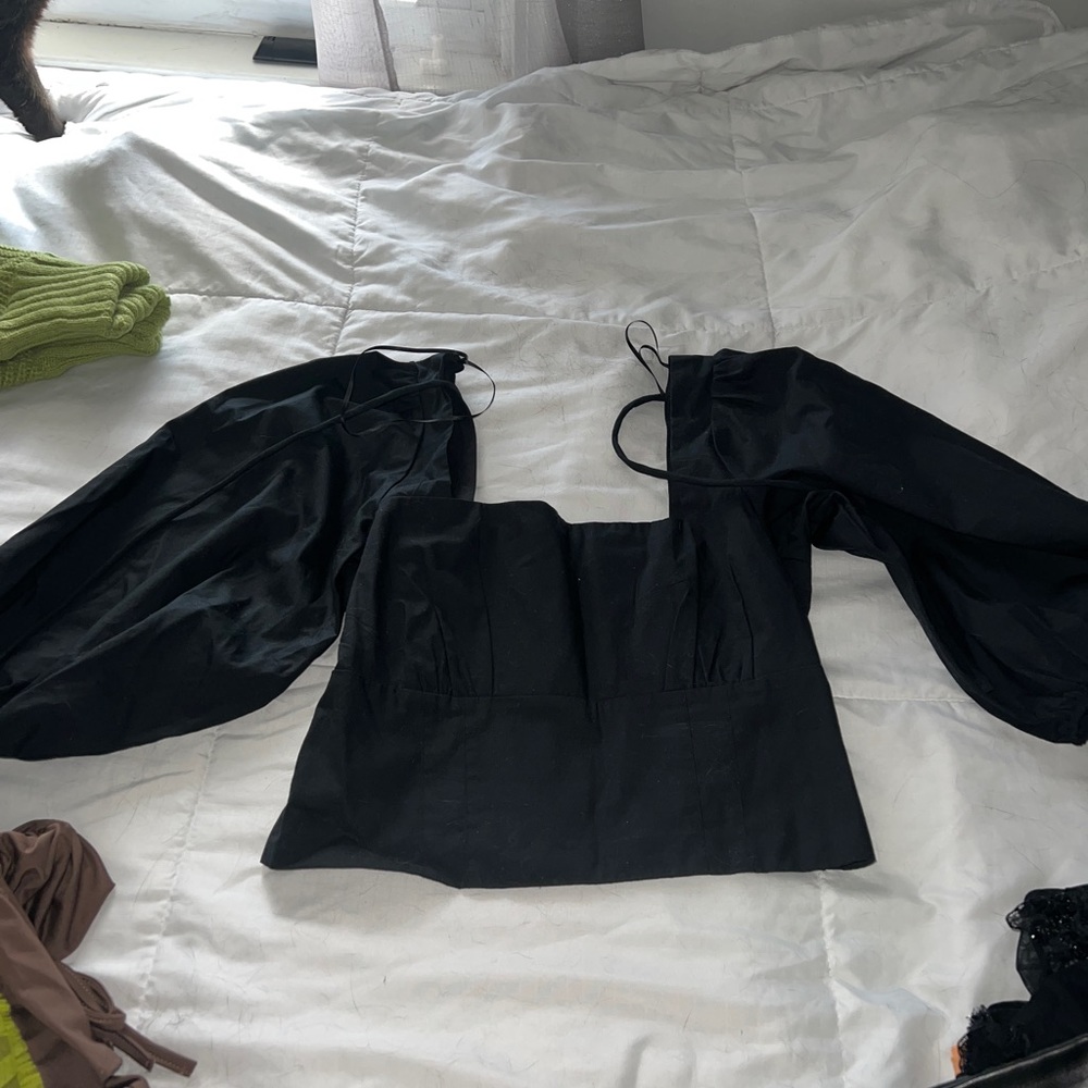 Abercrombie and Fitch top